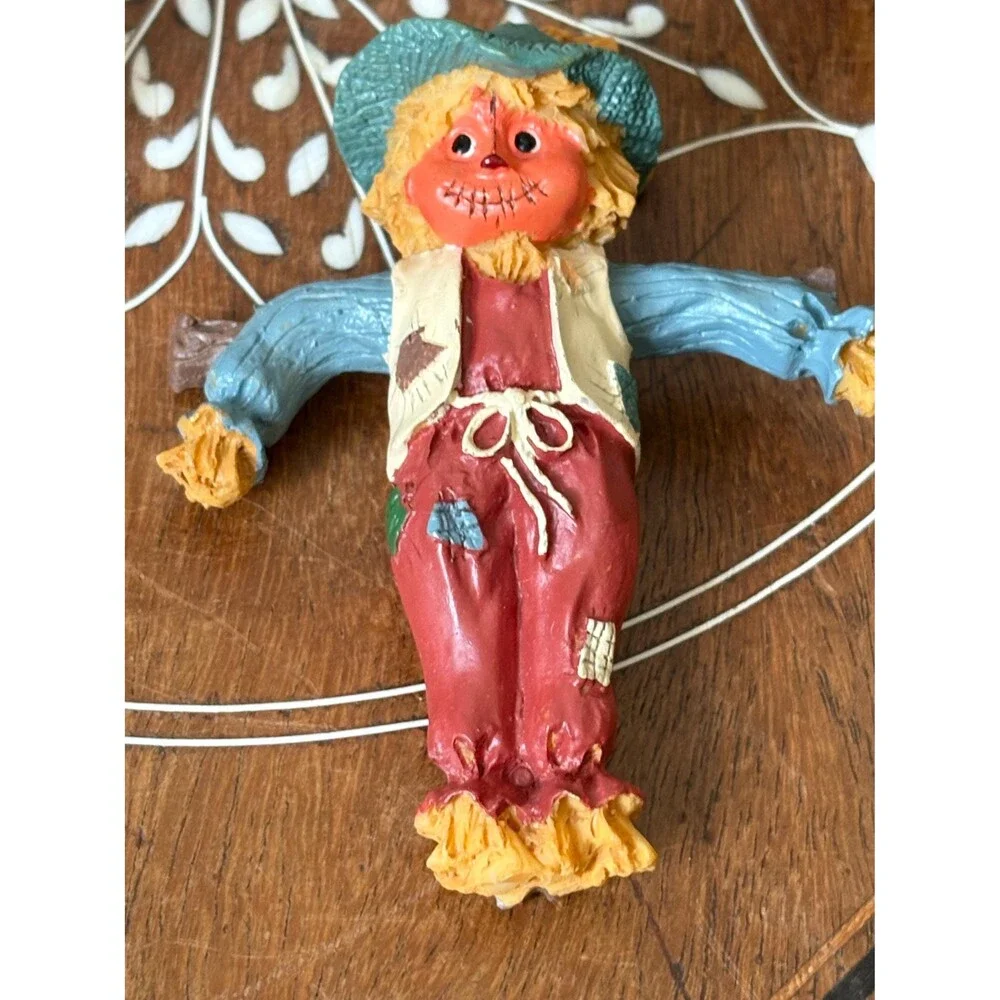 Vintage Halloween Lamp Topper Figurines Black Cat, Scarecrow, Ghost, Witch JSNY